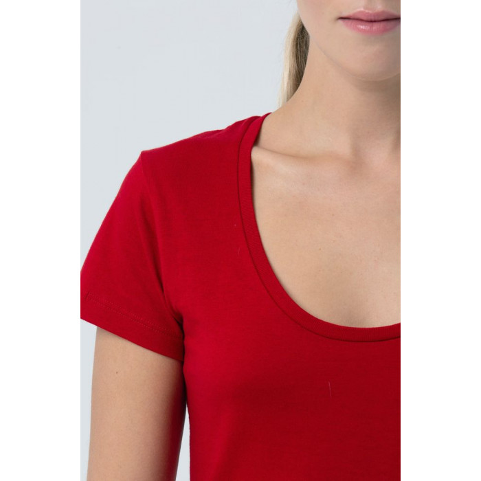 Футболка женская Metropolitan красная, размер S