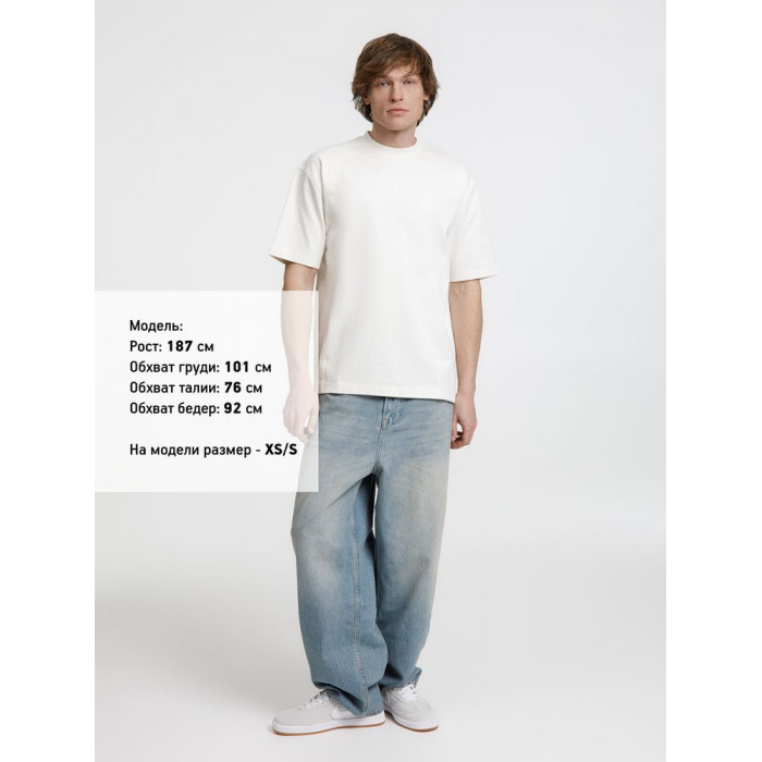 Футболка оверсайз унисекс Sideline, молочно-белая