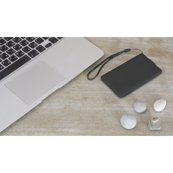 Зарядное устройство "Камень" с покрытием soft grip, 4000 mAh в подарочной коробке, черный #