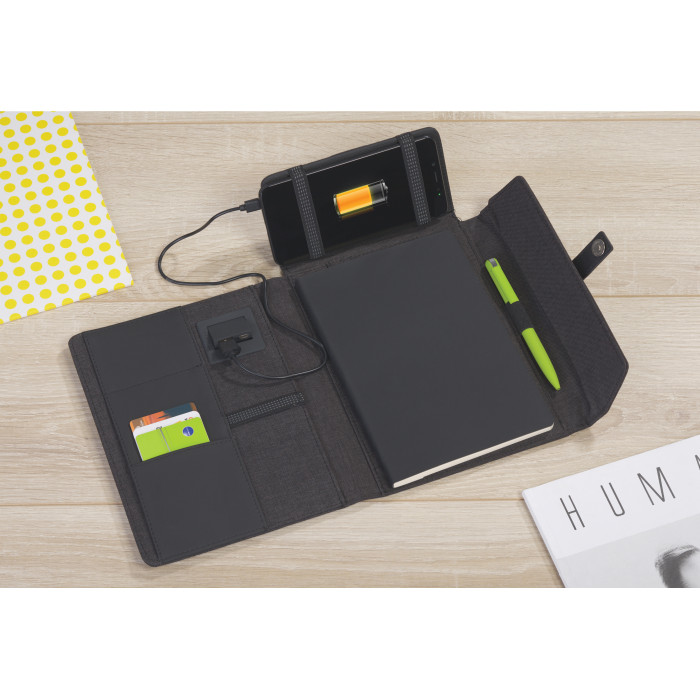 Папка А5 с беспроводным зарядным устройством 4000 mAh и блокнотом softtouch