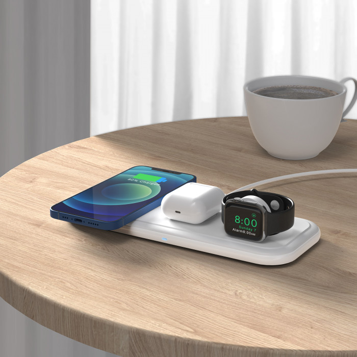 Настольная беспроводная (15W) зарядная станция "Snow Board" для смартфона, часов и наушников
