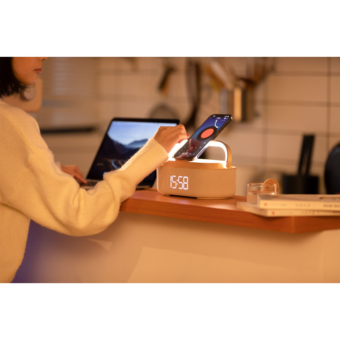 Bluetooth стерео-колонка "Smart Band" 10Вт (2х5Вт) с беспроводным (15W) ЗУ, лампой, часами, FM радио