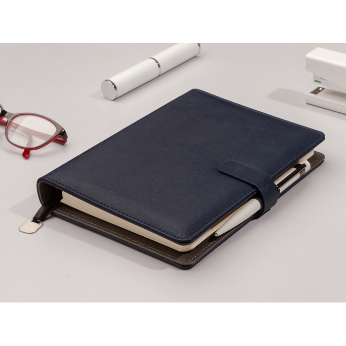 Ежедневник недатированный В5 Toscana, темно-синий