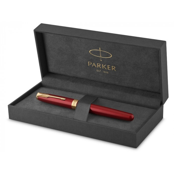 Ручка-роллер Parker Sonnet Red Intense GT, стержень: F, цвет чернил: black, в подарочной упаковке