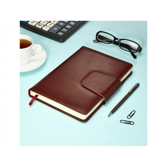 Ежедневник А5 недатированный Prestige, коричневый