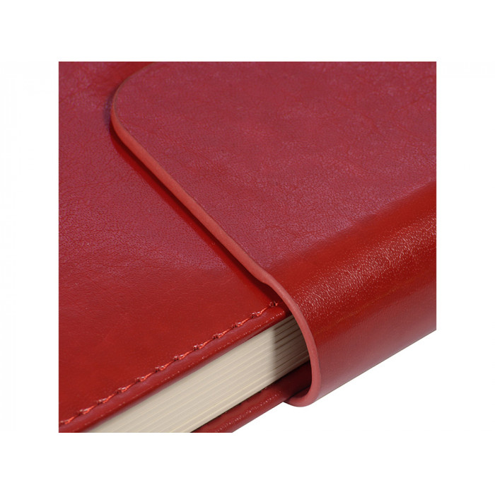 Ежедневник А5 недатированный Prestige, красный