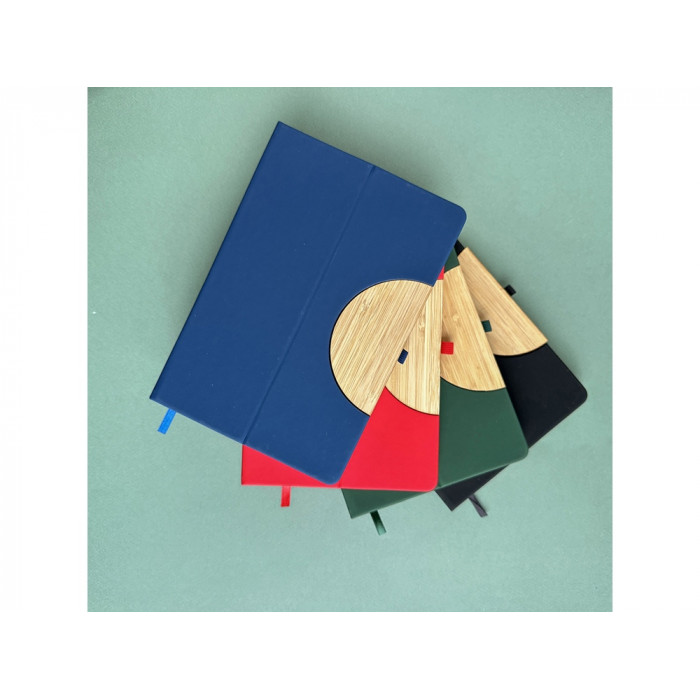 Ежедневник недатированный А5 Bosforo, красный