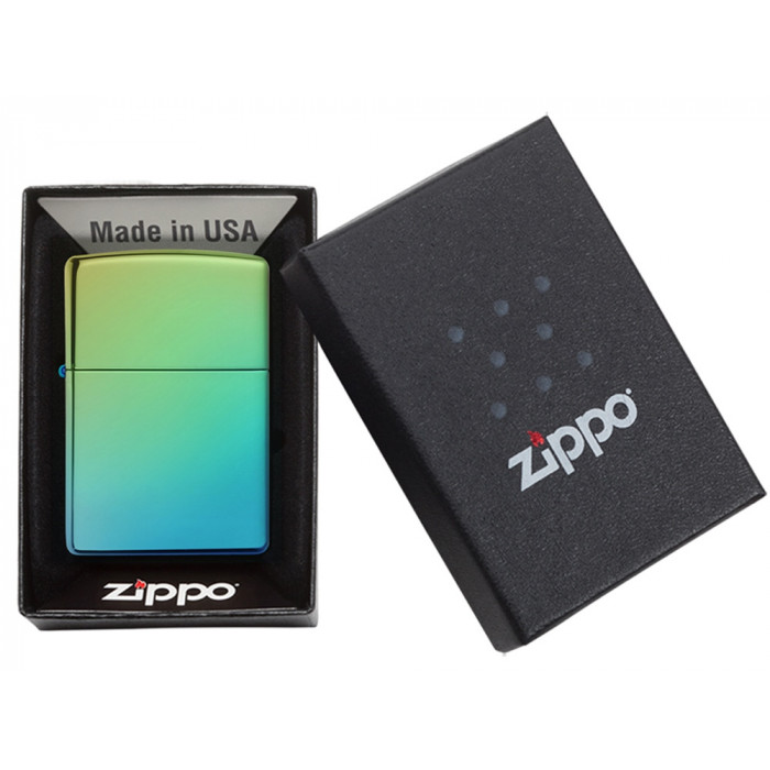 Зажигалка ZIPPO Classic с покрытием High Polish Teal, латунь/сталь, зелёная, глянцевая, 38x13x57 мм