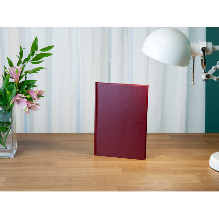 Ежедневник недатированный А5 Ideal New, бордовый