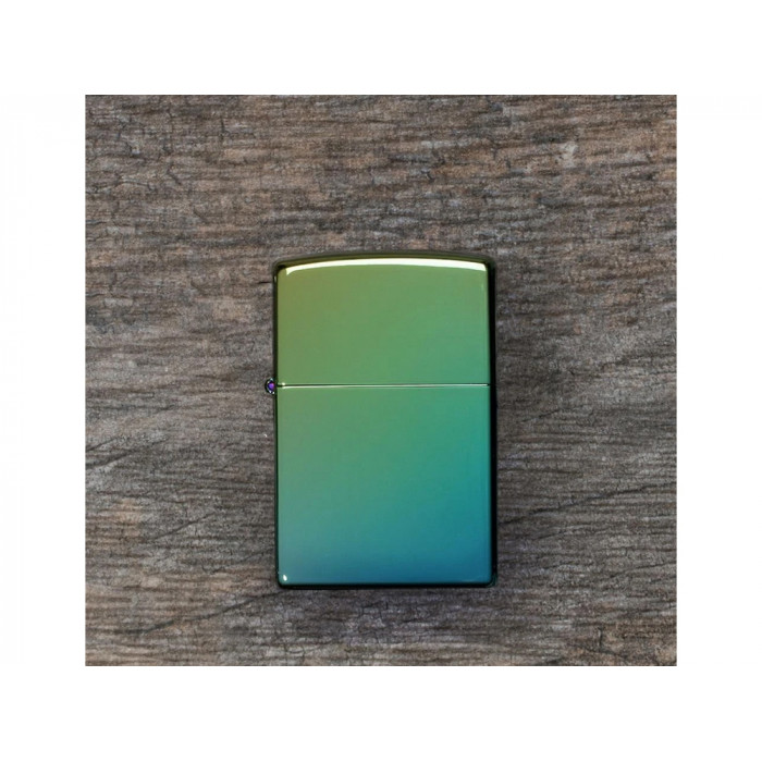 Зажигалка ZIPPO Classic с покрытием High Polish Teal, латунь/сталь, зелёная, глянцевая, 38x13x57 мм