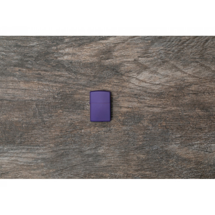 Зажигалка ZIPPO Classic с покрытием Purple Matte, латунь/сталь, фиолетовая, матовая, 38x13x57 мм