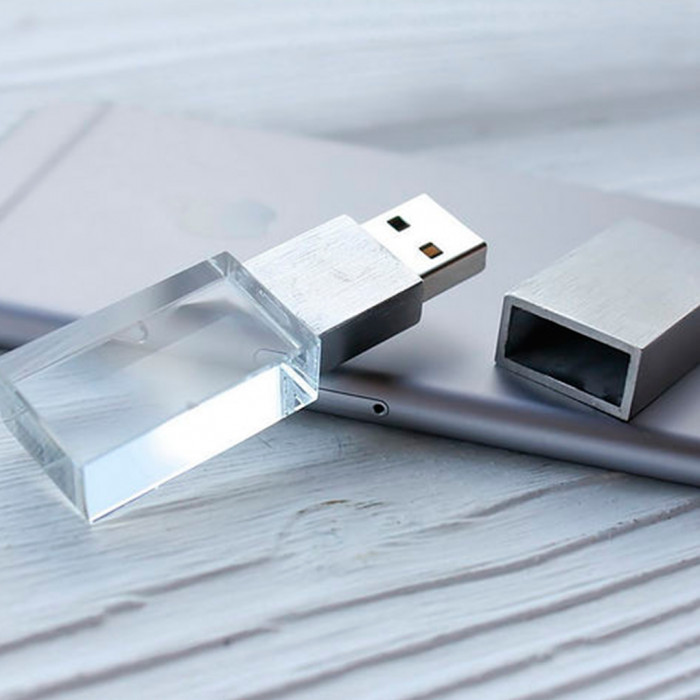Флеш накопитель USB 2.0 Кристалл, металл/стекло, прозрачный/серебристый, подсветка белым,16 GB