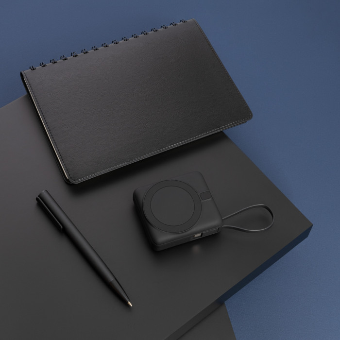 Внешний аккумулятор с подсветкой Риттер PD (Ritter PD) 10000mAh с функцией беспроводной зарядки 15W, черный
