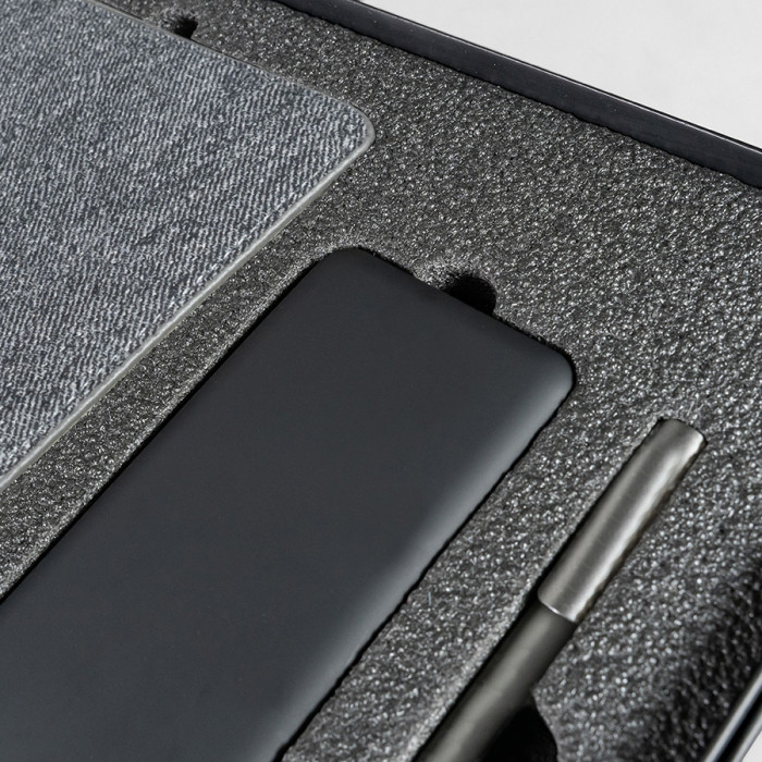 Набор подарочный  DENIM: ежедневник, ручка и power bank в коробке  с ложементом