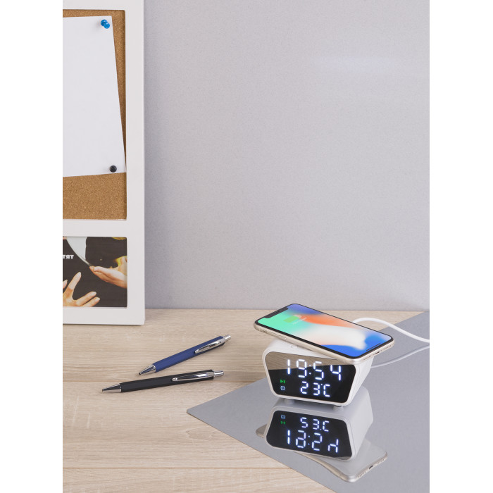 Настольные часы Smart Clock с беспроводным (15W) зарядным устройством, будильником и термометром
