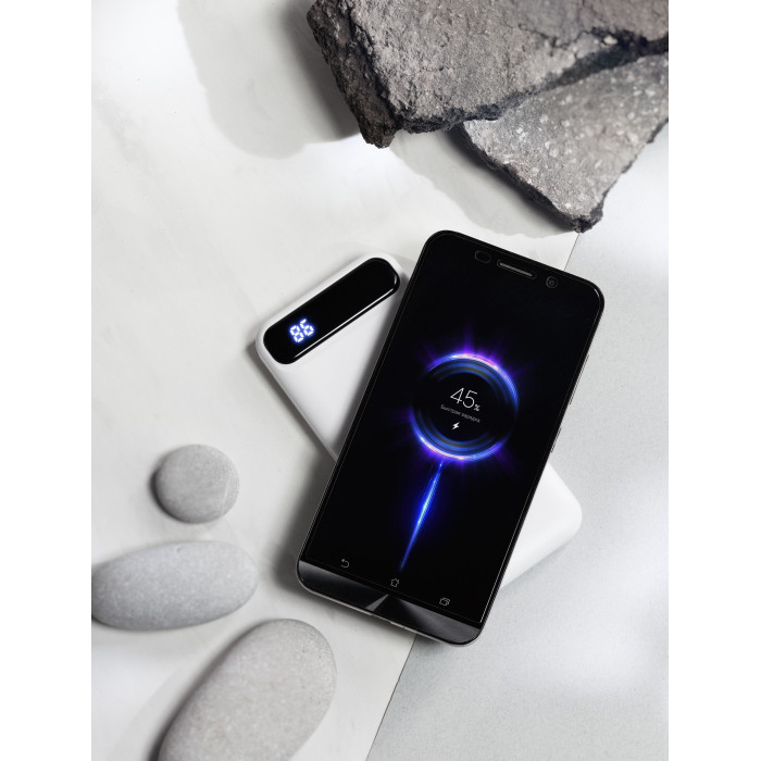 Беспроводное зарядное устройство Quantum, 10000 mAh с цифровым индикатором заряда