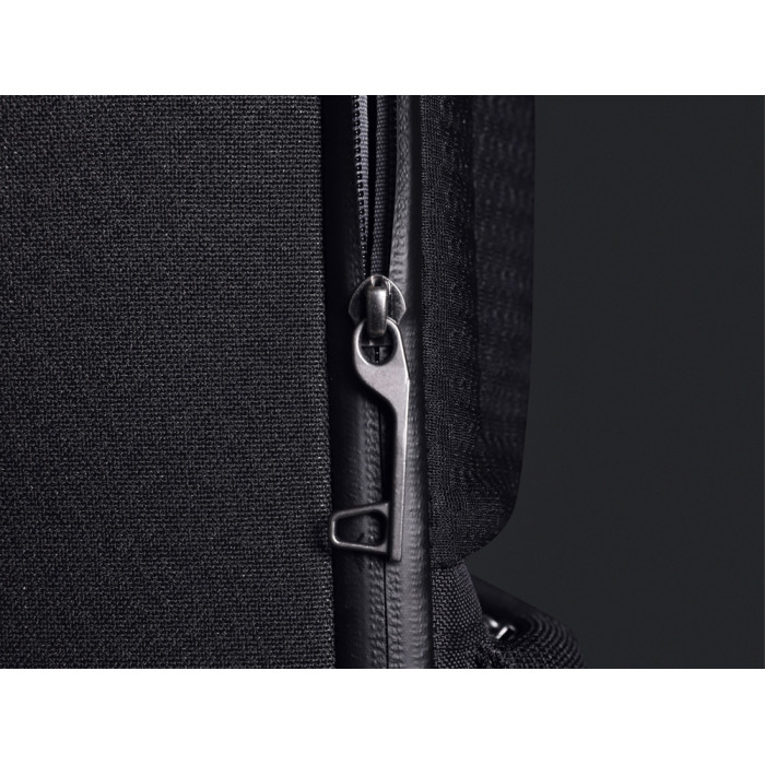 Водостойкий антикражный рюкзак Clickpack для ноутбука 15.6, черный