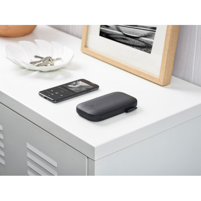 Внешний аккумулятор с беспроводной колонкой Powersound, черный