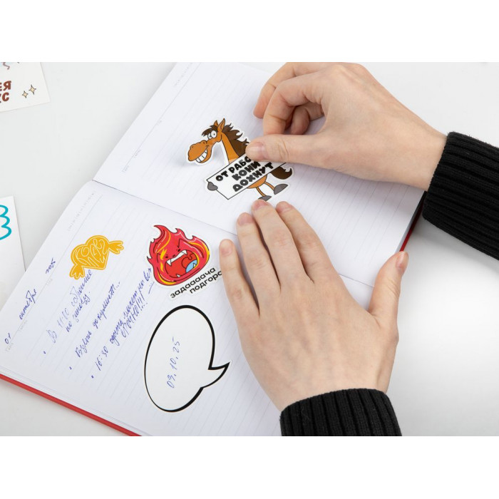 Наклейки бумажные Sticker Pack на заказ, M