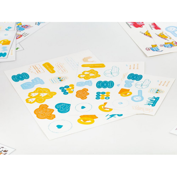 Наклейки бумажные Sticker Pack на заказ, M