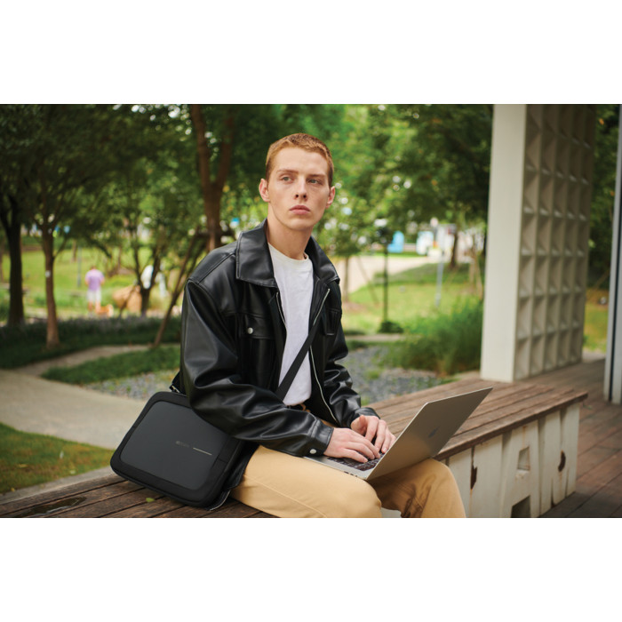 Сумка для ноутбука XD Design из rPET AWARE™, 16’’
