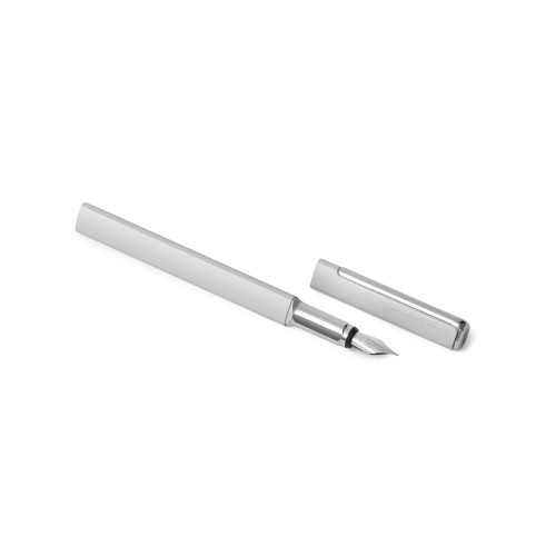 Перьевая ручка PININFARINA PF One SILVER Перьевая ручка PININFARINA PF One SILVER