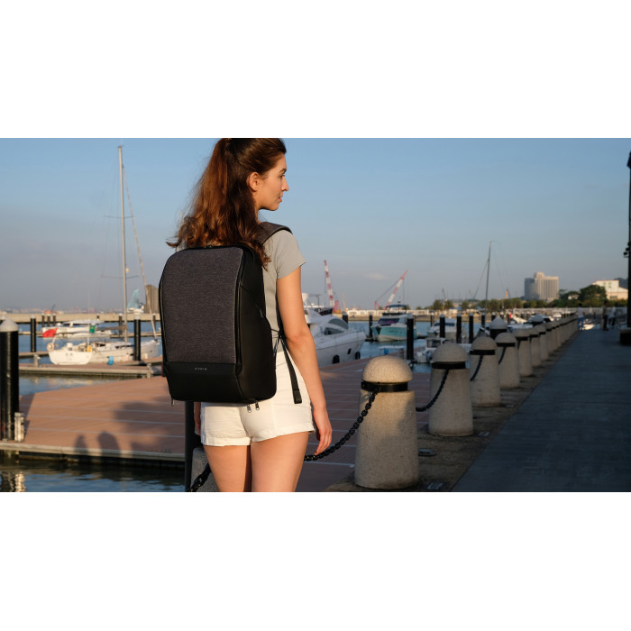 Рюкзак KORIN FlexPack Pro 47х34х18 см, черный