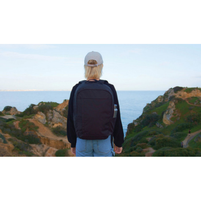 Рюкзак для ноутбука Swiss Peak Edin из rPET Aware™, 15.6"