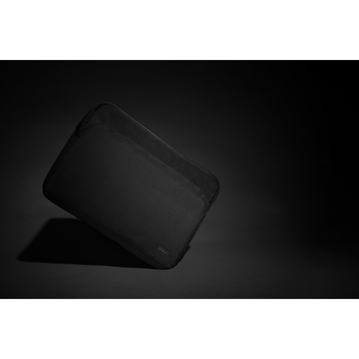Чехол для ноутбука Swiss Peak Essential из rPET Aware™, 15.6"