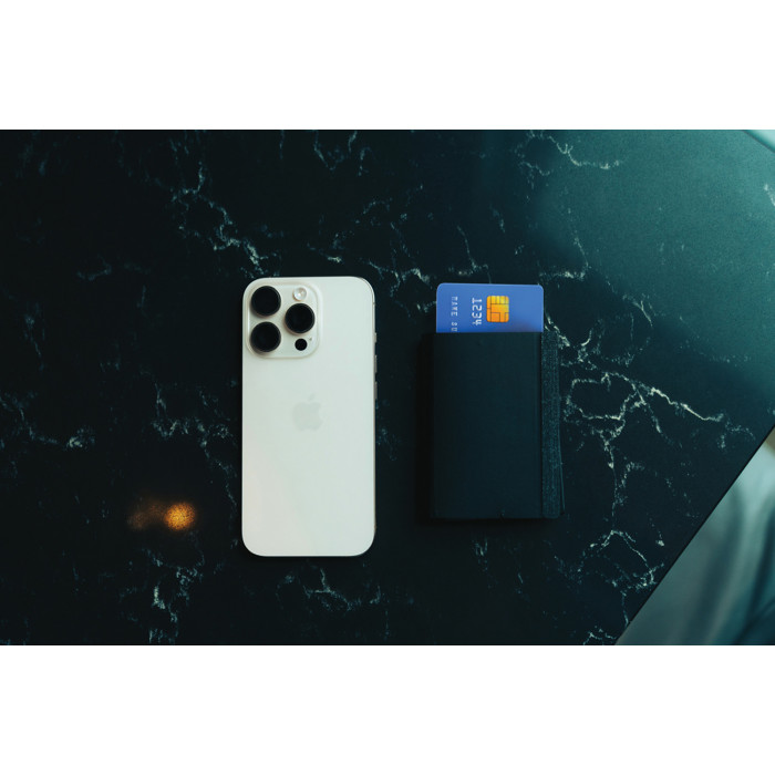 Картхолдер Seekcard с технологией Find My