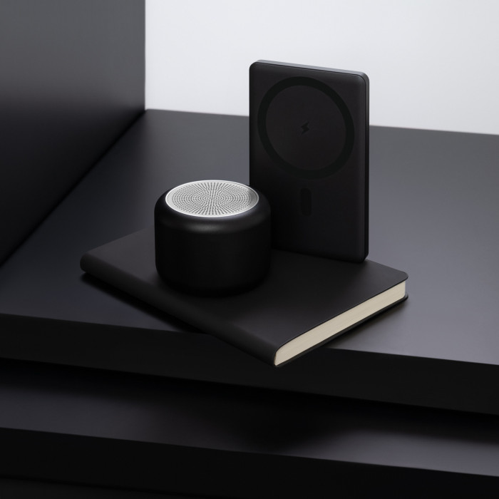 Внешний аккумулятор Атлантис (Atlantis) PD 5000mAh с функцией беспроводной зарядки 15W, черный