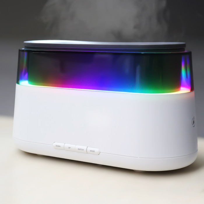 Светодиодный USB увлажнитель-ароматизатор Brava с часами с RGB подсветкой Светодиодный USB увлажнитель-ароматизатор Brava с часами с RGB подсветкой