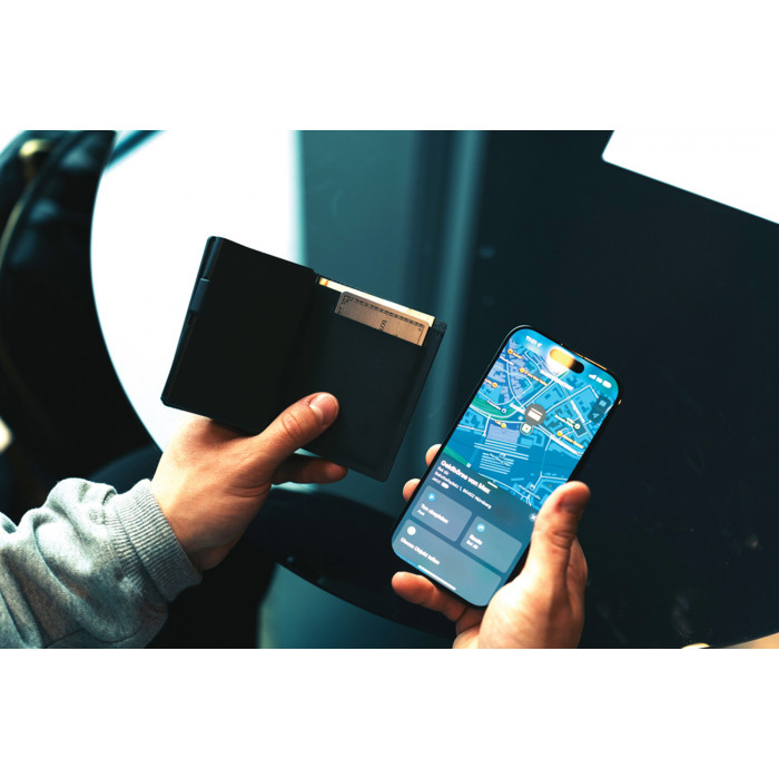 Картхолдер Seekcard с технологией Find My